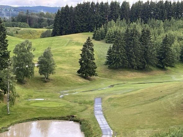 Hauger Golfklubb